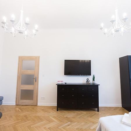 קרקוב Fatcat Apartments מראה חיצוני תמונה