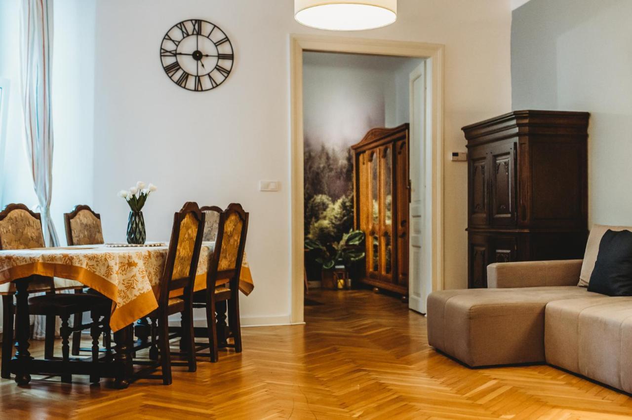 קרקוב Fatcat Apartments מראה חיצוני תמונה